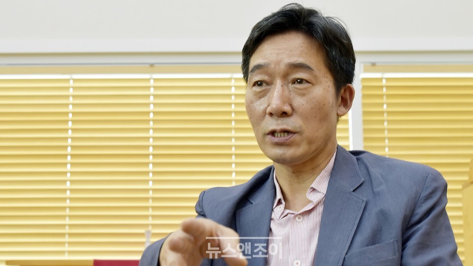 최형묵 목사는 차별금지법은 성서적인 법안이라며 반드시 제정되어야 한다고 말했다. 뉴스앤조이 이용필