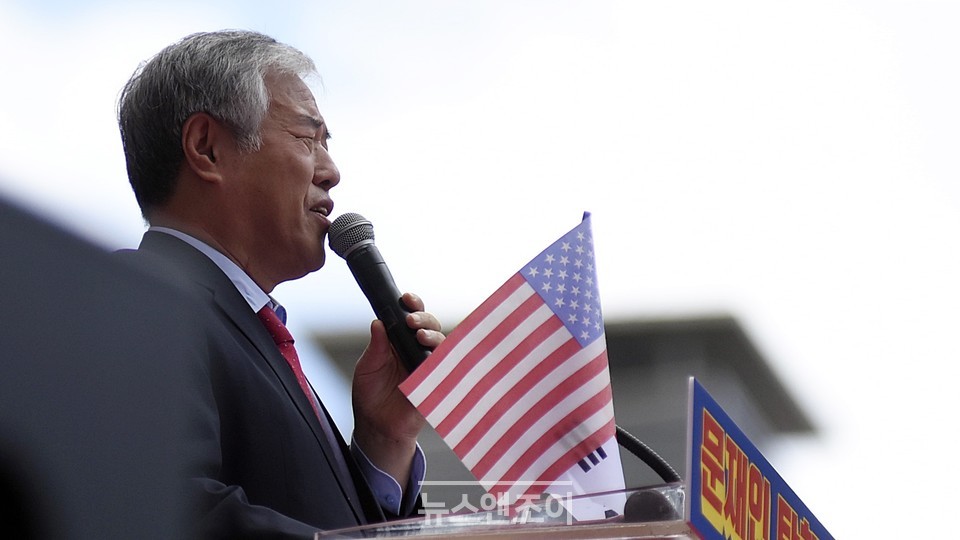 사랑제일교회 전광훈 목사가 코로나19 양성 판정을 받았다. 뉴스앤조이 이용필