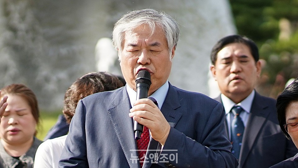 전 목사는 회복 되면 애국 운동을 전개하겠다고 했다. 뉴스앤조이 이은혜