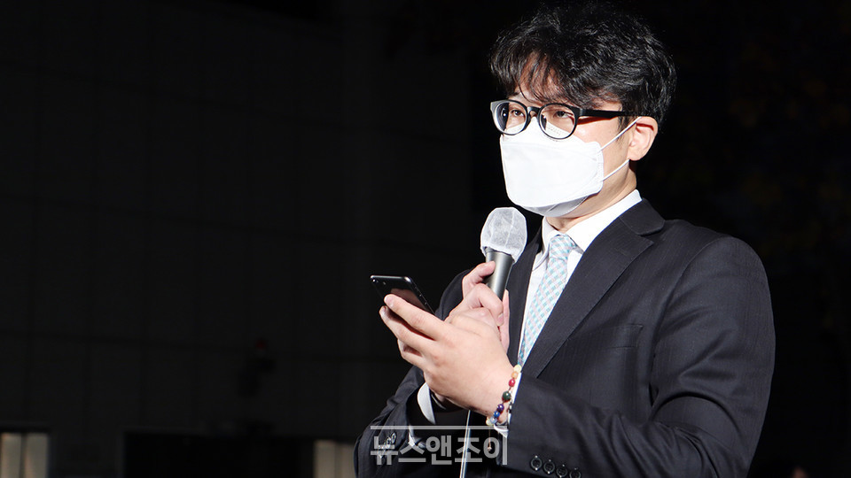 이동환 목사는 차별금지법에 반대하는 개신교계 일부 목소리가 과대 대표됐다며, 여당은 두려워하지 말고 조속히 법을 제정하라고 촉구했다. 뉴스앤조이 여운송