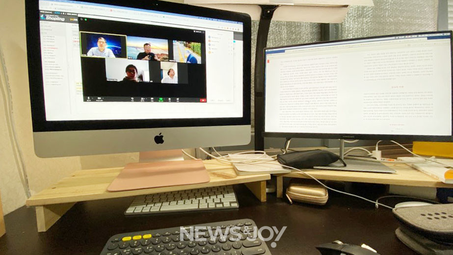 권대원 집사는 2주에 한 번씩 줌으로 독서 모임을 한다. 처음에는 그 역시 저항감이 조금 있었지만, 지금은 소통에 부족함이 없다고 느낀다. 사진 제공 권대원