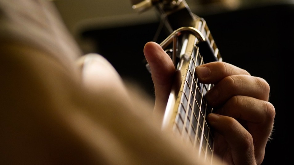 여성 사역자는 '특장점'이 있어야 한다는 이야기가 돌았지만, 특장점이 있어도 제자리인 경우가 흔했다.