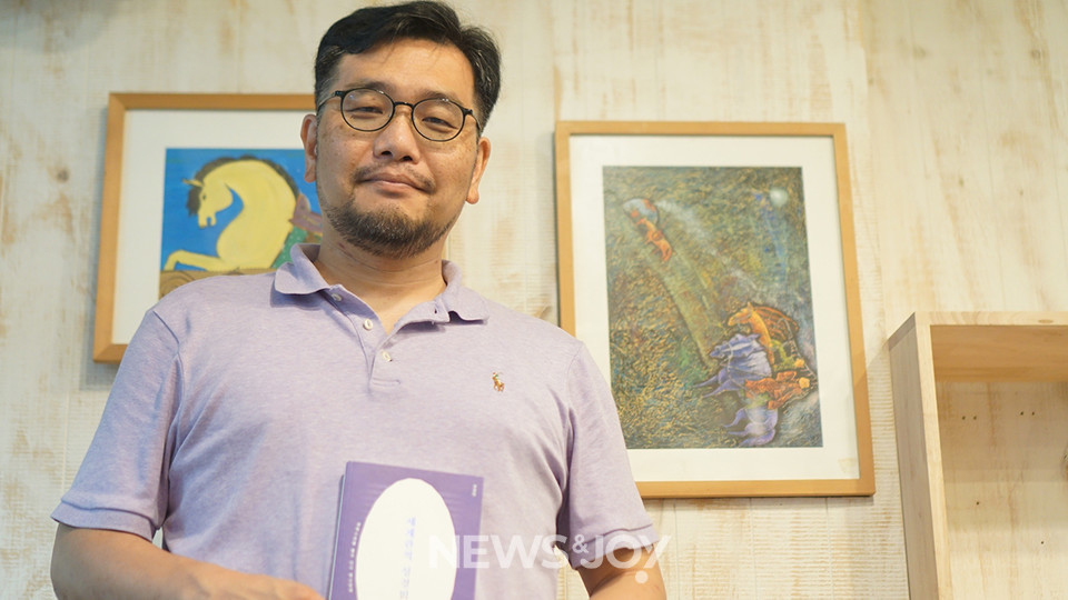 전 교수는 기독교 세계관을 드러내는 방식은 사랑·겸손·감사여야 한다고 말했다. 뉴스앤조이 김은석