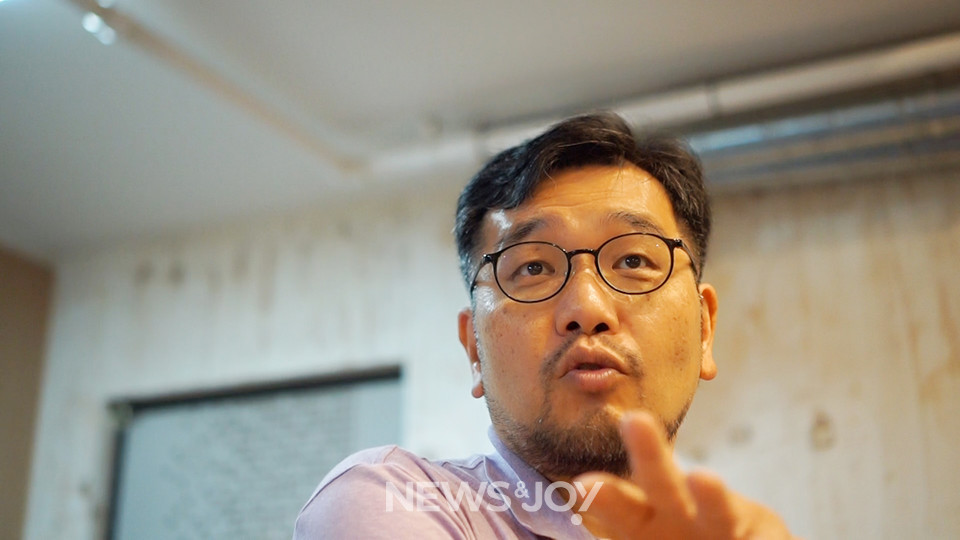 전 교수는 기독교 세계관이 과거 사사로운 신앙을 넘어 사회참여 문제를 고민하는 그리스도인들에게 돌파구를 마련해 준 개념이라고 평가했다. 뉴스앤조이 김은석