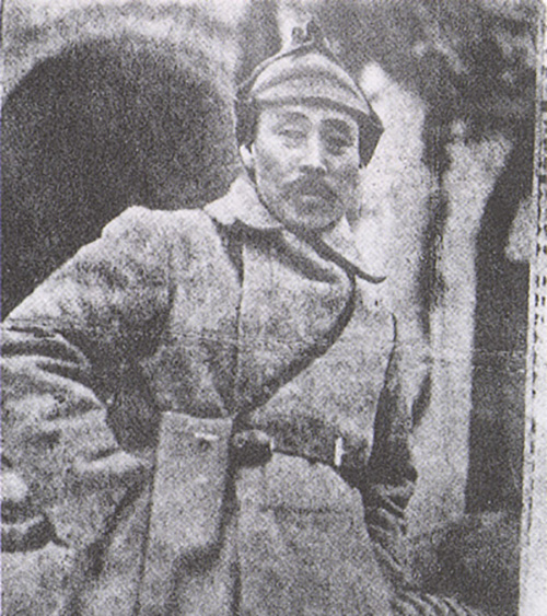 홍범도 장군 유해 봉환식을 둘러싼 논란은 우리 사회에 생생히 살아 있는 시민종교 간 대결 양상을 보여 줬다. 사진 출처 위키피디아