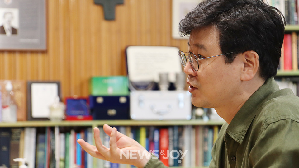 최주훈 목사는 한국교회가 공동체성을 회복하기 위해서는 성찬에 대한 이해도를 높여야 한다고 말했다. 뉴스앤조이 김은석