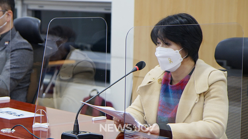 그리스도인들은 차별금지법 제정이 민주주의 정신이자, 기독교 정신이라고 했다. 새맘교회 이수연 목사는 "교회 내부에서 법 제정 필요에 대한 인식이 확산하는 것을 체감한다"고 말했다. 뉴스앤조이 나수진