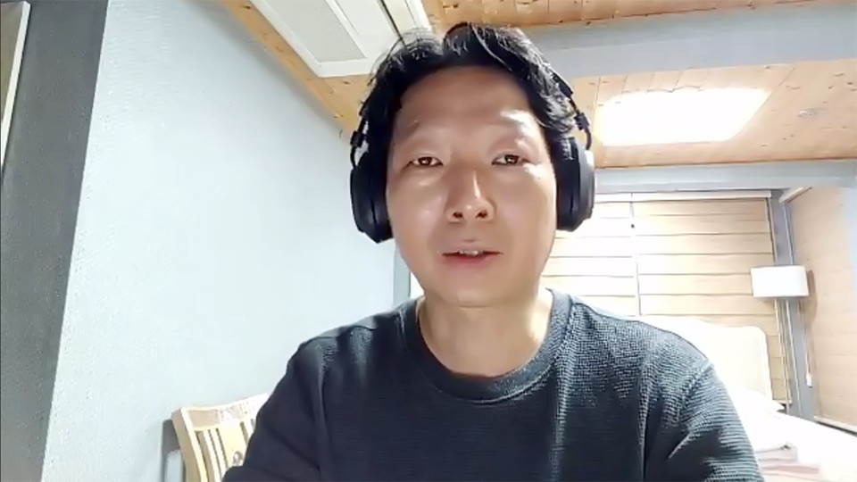 변영권 목사는 갈라디아서 3장 28절을 남성·여성 이분법을 뛰어넘어 다양한 '퀴어'를 포용하는 평등 선언으로 읽어낼 수 있다고 했다. 줌 화면 갈무리