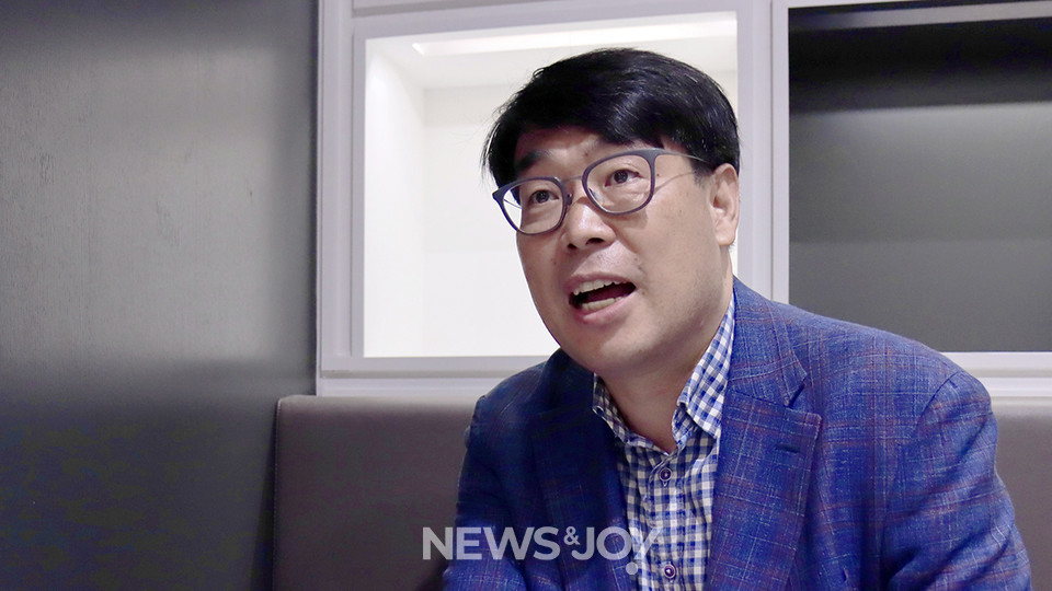 김관성 목사는 후배들을 위해 길을 열어 주는 것이 자기 역할이라고 말했다. 뉴스앤조이 여운송