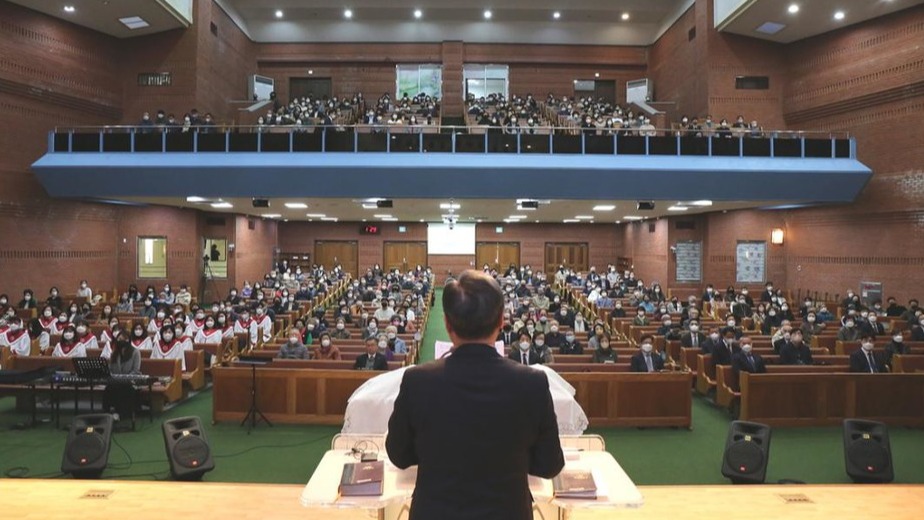 최현범 목사는 영혼 구원과 사회참여는 다른 개념이 아니라고 말했다. 사진 출처 부산중앙교회 홈페이지