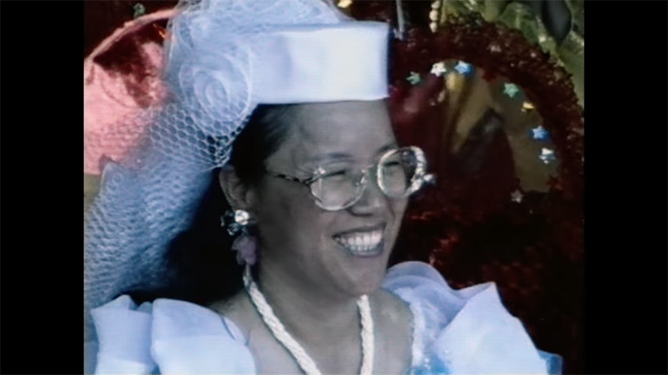 김기순은 본인을 '아가야'라고 칭하며 스스로 신의 자리에 올랐다. 넷플릭스 '나는 신이다' 갈무리