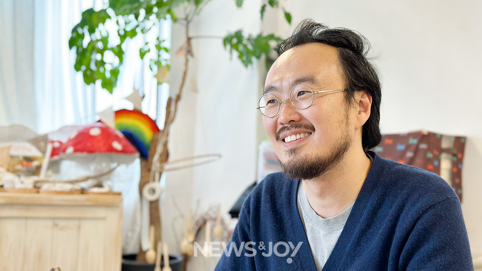 장재령 목사는 "느슨한 관계 안에서 우리 만의 예배와 기도를 통해 고유한 공동체성이 형성되어 가는 중"이라고 했습니다. 뉴스앤조이 김은석