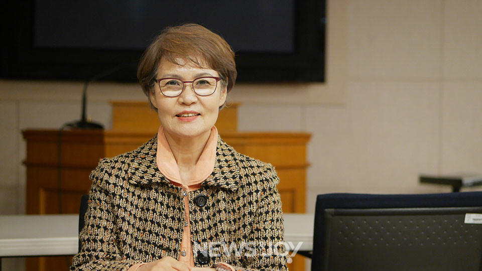 임현희 권사. 현재 사랑의교회갱신공동체 운영위원이다. 뉴스앤조이 구권효