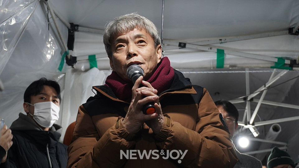 구 노량진수산시장 윤헌주 지역장. 뉴스앤조이 엄태빈