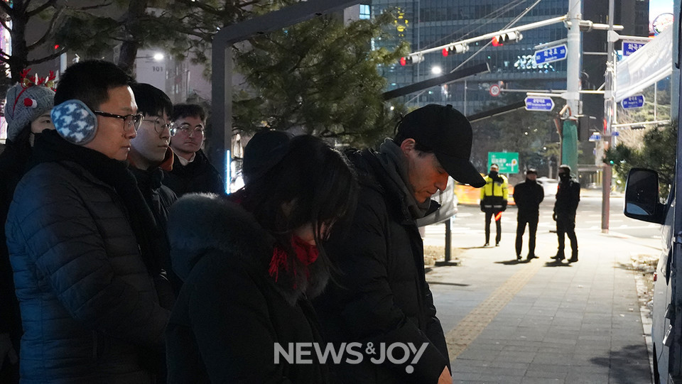 고 방영환 열사 농성장 주변의 경찰 경비가 삼엄했다. 뉴스앤조이 엄태빈