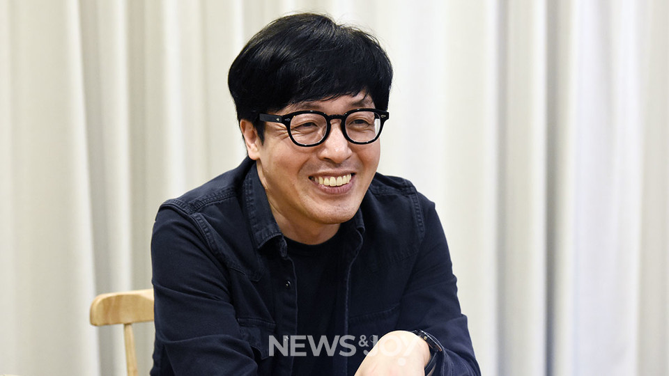 주원규 목사는 서울 충무로 인근에서 성서 원어 강독 중심의 예배 공동체 동서말씀교회를 섬기고 있다. 뉴스앤조이 구권효