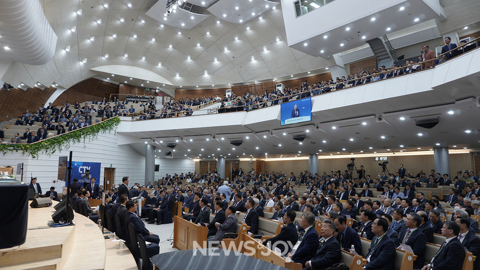 예장합동 총회 현장. 총대 1500여 명이 모두 남자다. 뉴스앤조이 최승현 