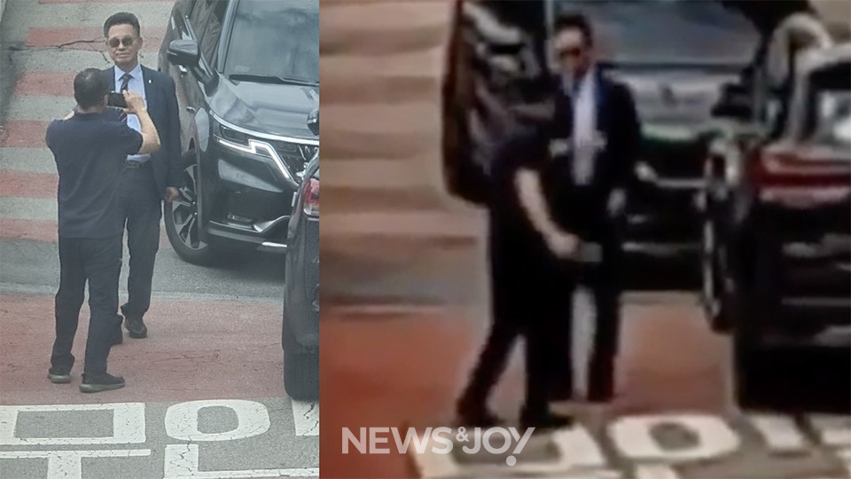 2023년 7월 8일 경기도 파주 무인텔에서 나오는 장면이 포착된 김의식 목사. 뉴스앤조이 자료 사진