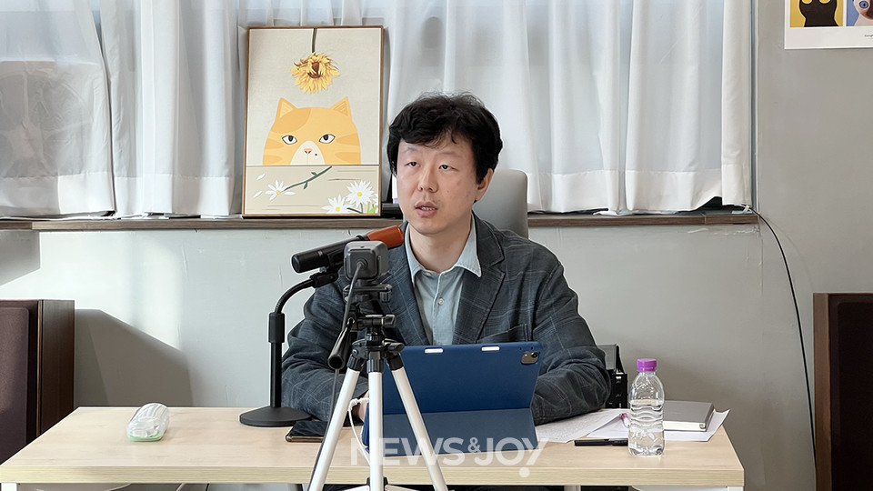 김현준 연구원은 극우 개신교인들을 타자화해서는 안 된다는 말도 덧붙였다. 뉴스앤조이 나수진