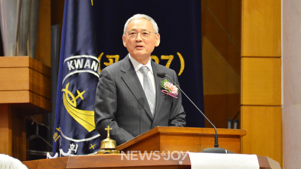 부활절 연합 예배에 불참한 한덕수 대통령권한대행은 유인촌 문화체육관광부 장관을 통해 축사를 보냈다. 뉴스앤조이 엄태빈