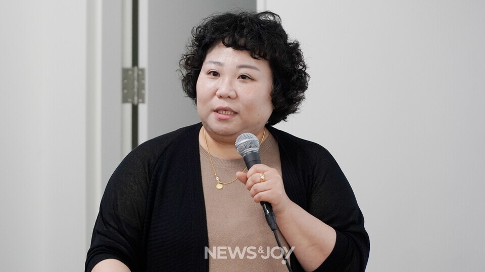 전기량 연구원은 역사적 자료를 토대로 기독교 용어가 어떻게 형성됐는지 분석했다. 뉴스앤조이 안디도