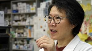 대통령보다 먼저 최저임금 1만 원 시대 연 약사