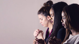 교단 정치가 낡고 추함을 드러낼수록 변방에서는 새로운 신앙이 눈을 뜰 것이다