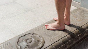 물건에 대한 미신: 문지방 밟으면 복 나간다고요?