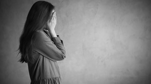 사모님이 새벽 기도 때 울면 은혜가 안 돼요