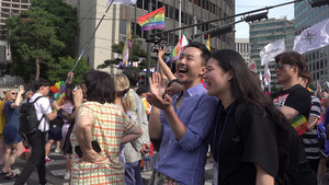 '하나님 믿는 동성애자'와 다큐멘터리 찍은 모태신앙 친구