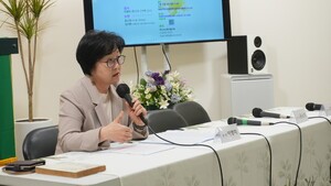 사도행전에 드러난 '가족 구성권'과 '생활동반자법'