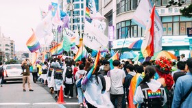 [퀴어 문화 축제 방해 잔혹사] ⑪ 교회의 첫인상이 '혐오'였다