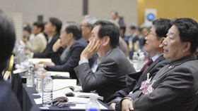 교회별 은급 부담금 인상안, 17표 차 부결